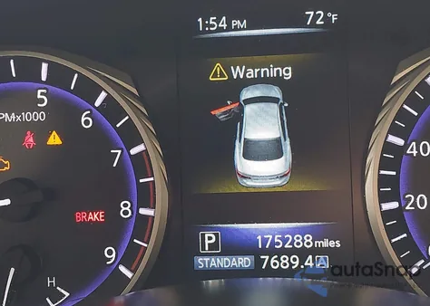 2017 Infiniti Q50 3.0T Signature Edition из США, поврежденный, VIN JN1EV7APXHM739007